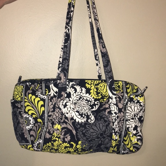 Vera Bradley Handbags - Small Vera Bradley duffel bag